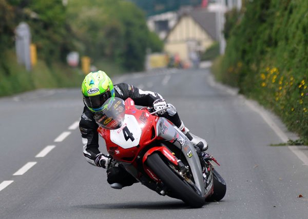 [Image: tt2012race1pic3.jpg]